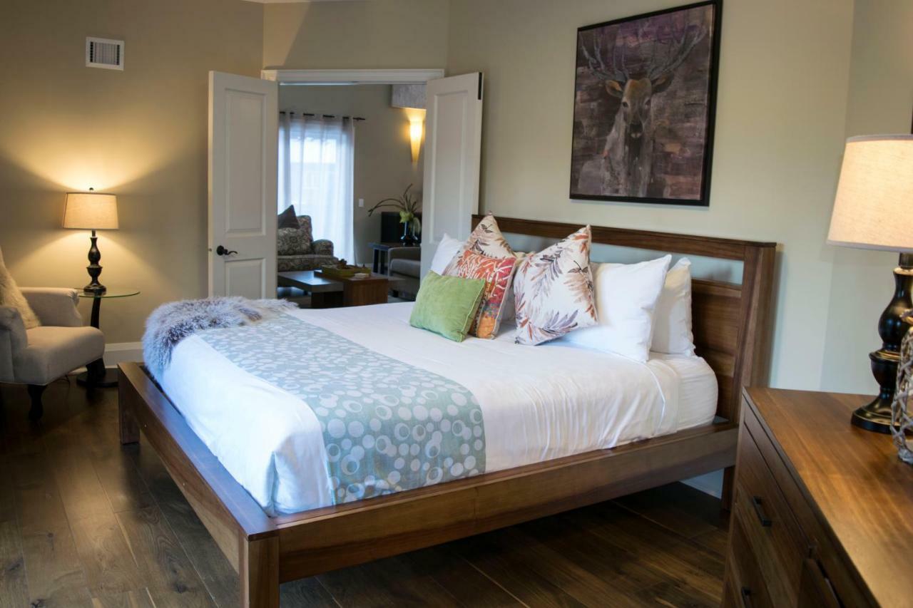 The Summit At Grande Rockies Hotel Canmore